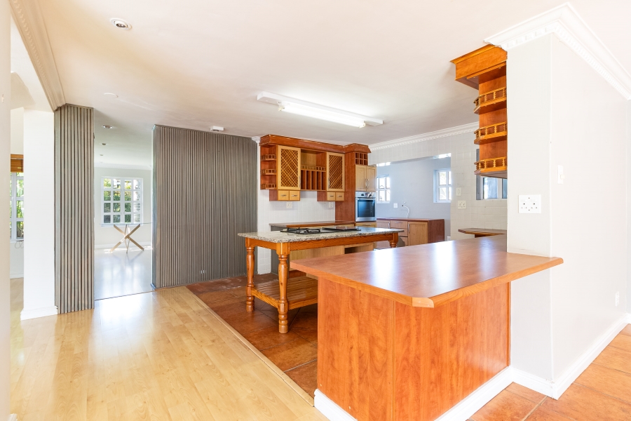 4 Bedroom Property for Sale in Zevendal Western Cape